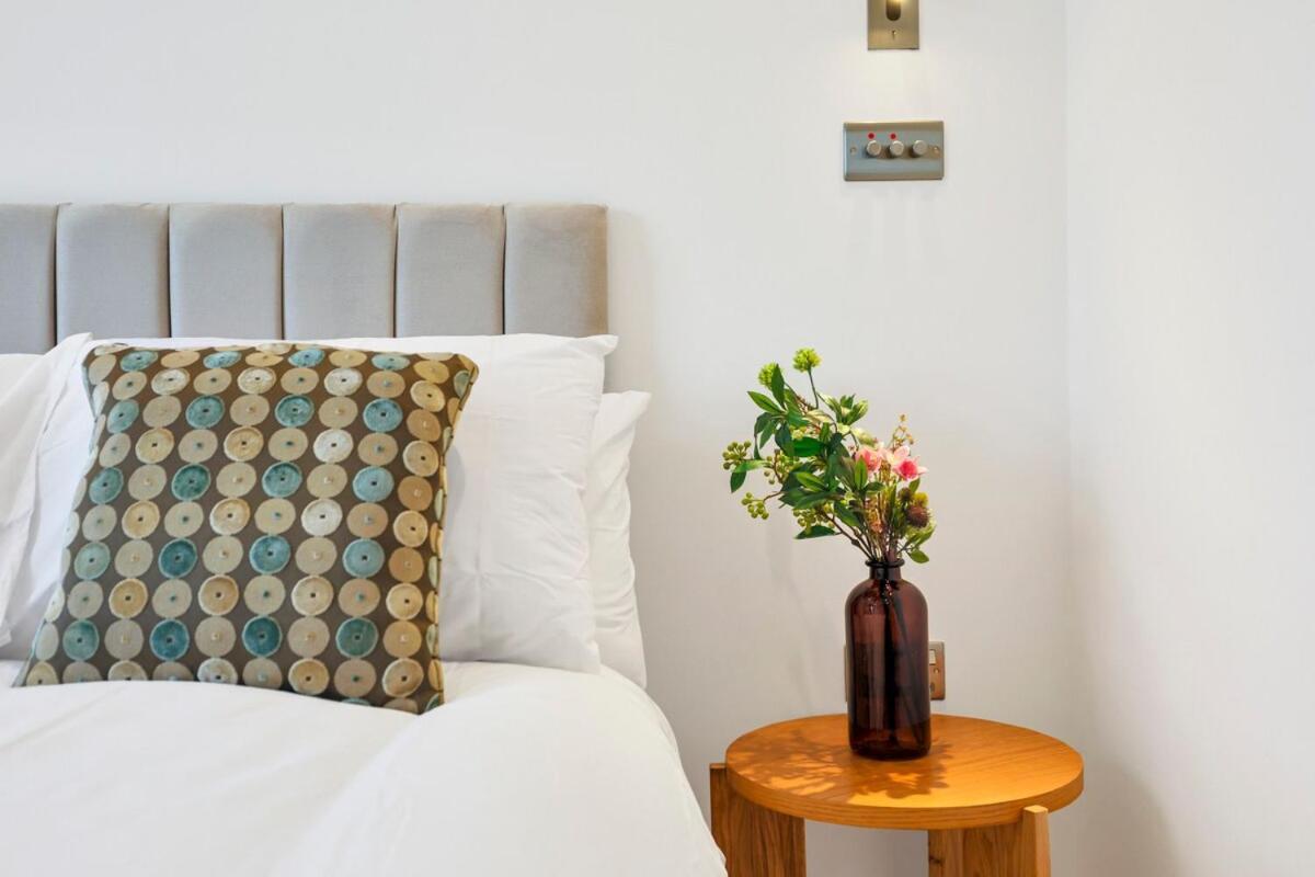 Appartamento Kensington Luxury -2 Bedrooms 2 Baths *
